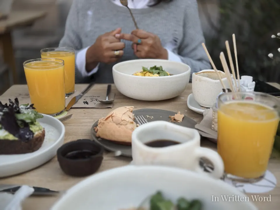 Breakfast at Aúna Café in Mexico City.