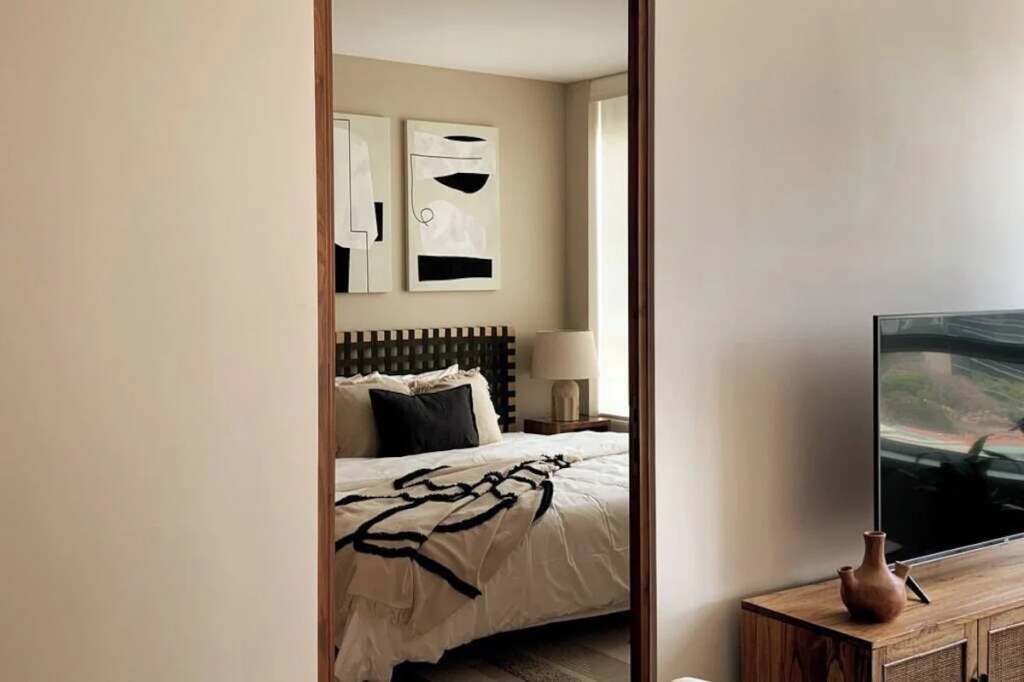 Morning light inside a modern Polanco apartment in Mexico City near Museo Jumex.